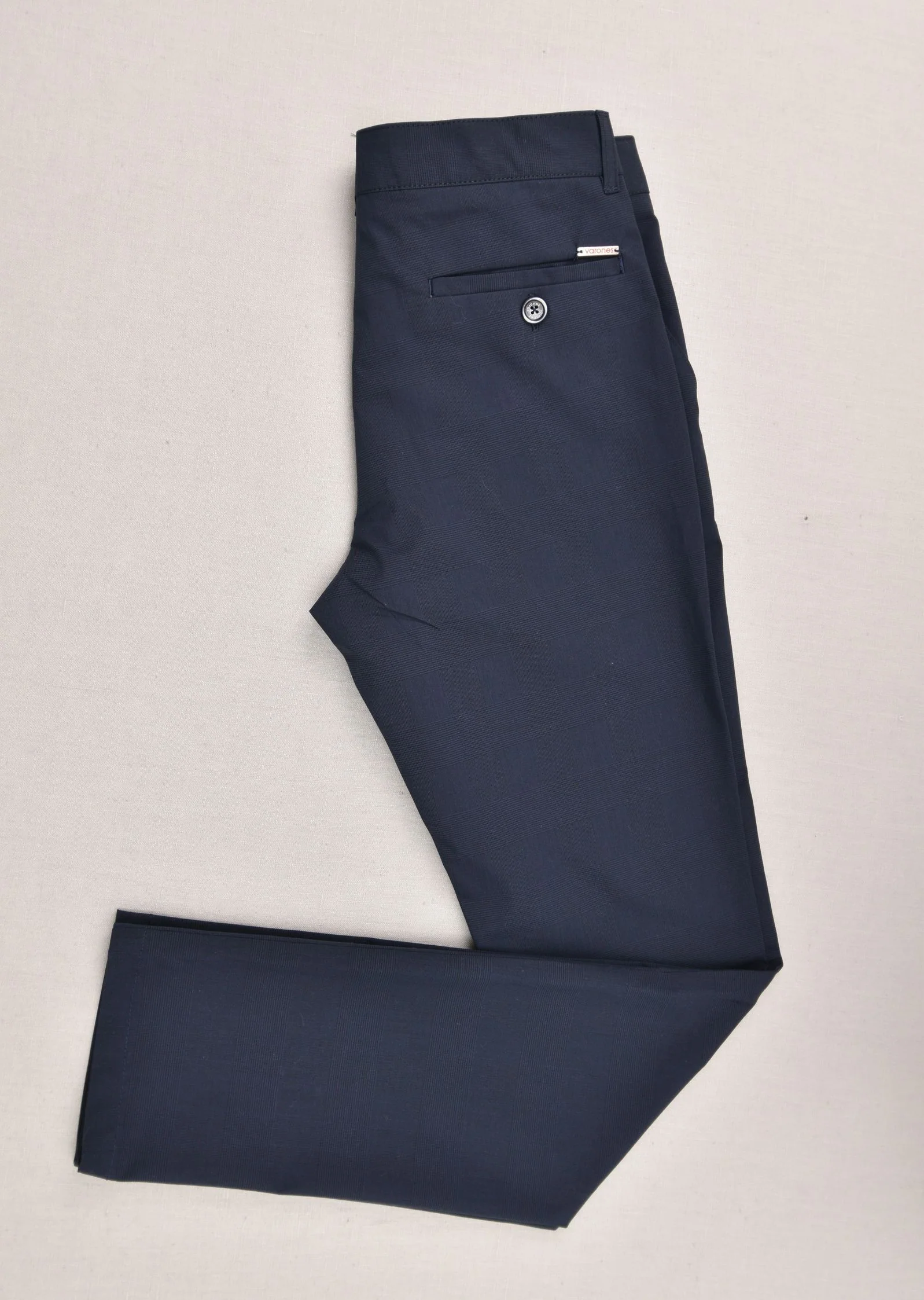 10-05043 Pantalón chino galés